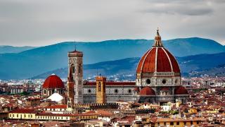 Florence. Credit: Photo by David Mark from Pixabay